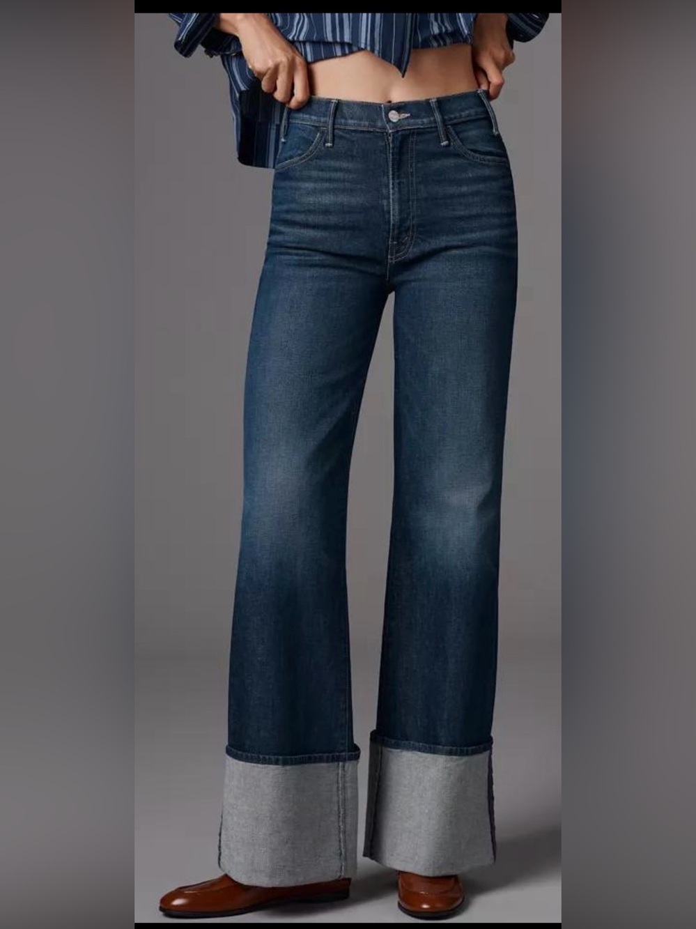 MOTHER The Hustler Roller Sneak Cuff Jeans Flare Jeans Blue Waist 27
